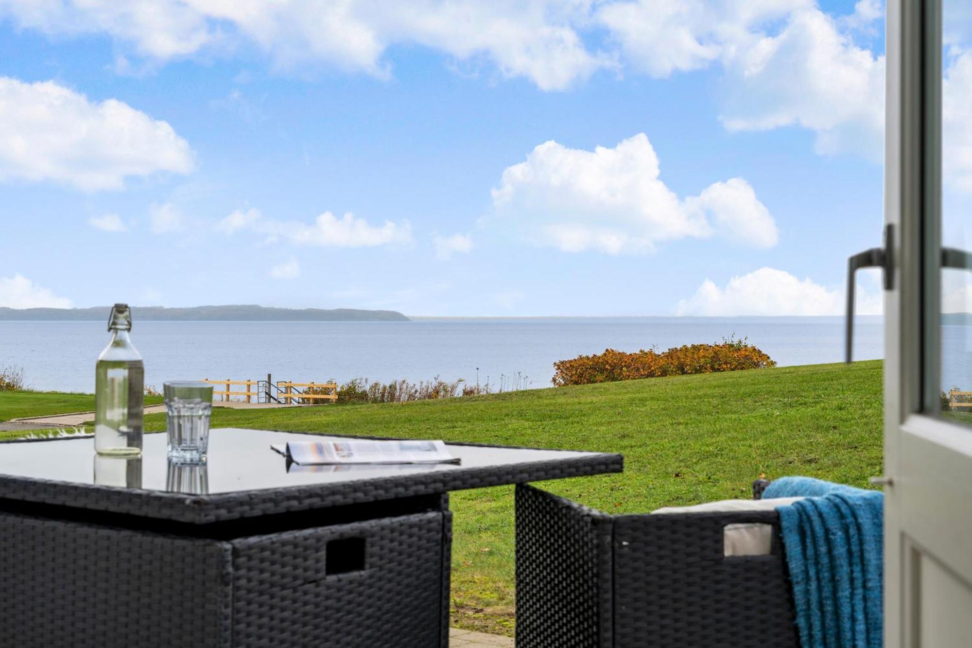 Stunning 2-Bed Apartment 12C Brenderup Buitenkant foto